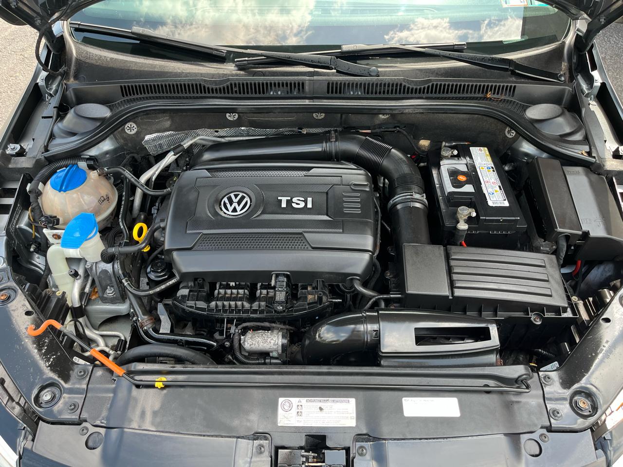 Volkswagen Jetta SE 2014