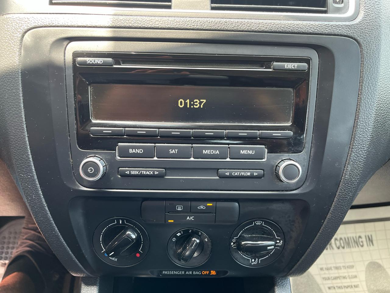 Volkswagen Jetta SE 2014