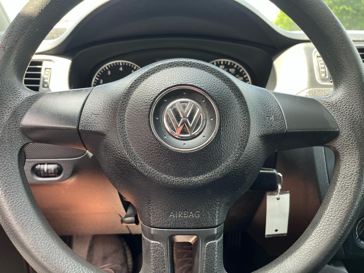 Volkswagen Jetta SE 2014