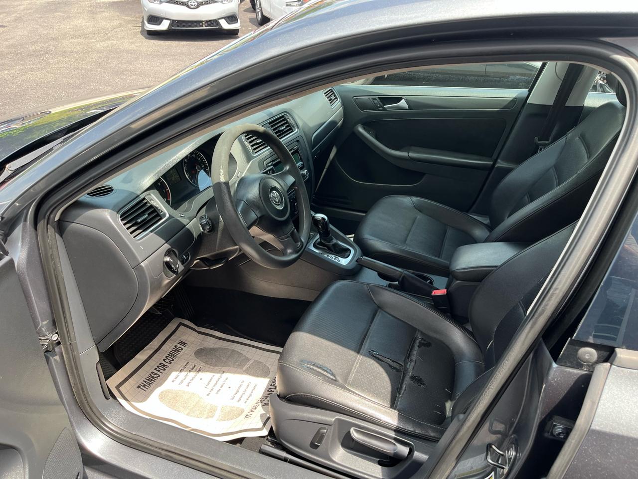 Volkswagen Jetta SE 2014