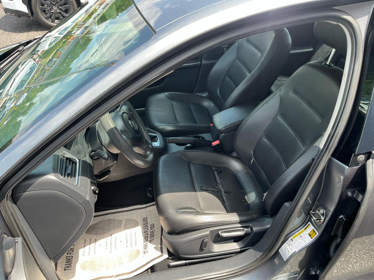 Volkswagen Jetta SE 2014