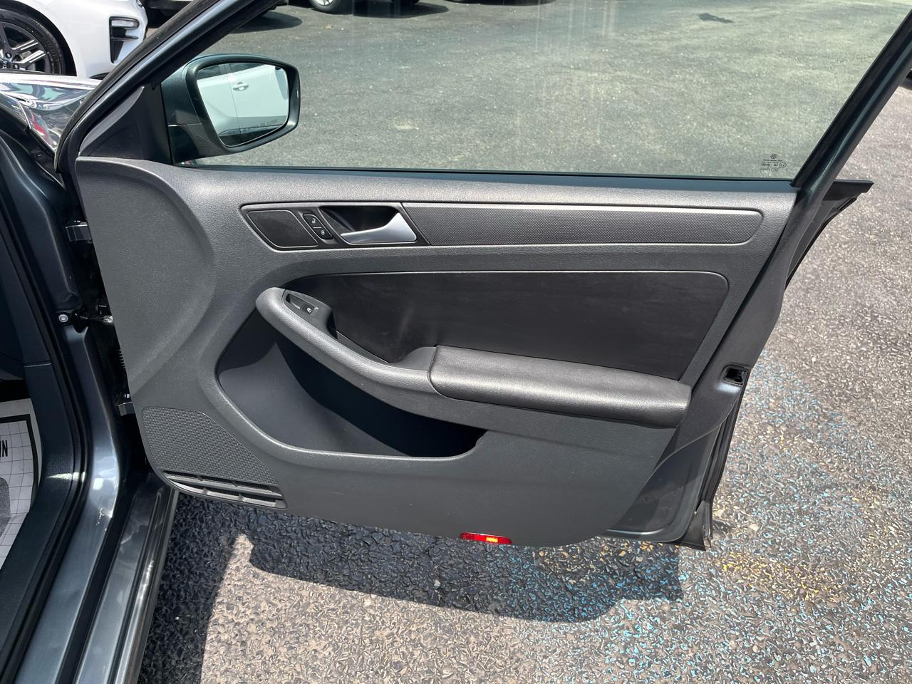 Volkswagen Jetta SE 2014