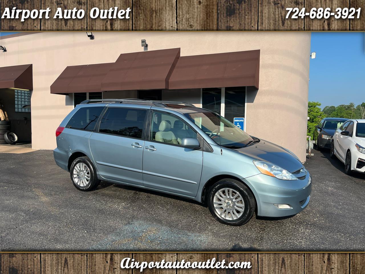 Toyota Sienna XLE Limited AWD 2008