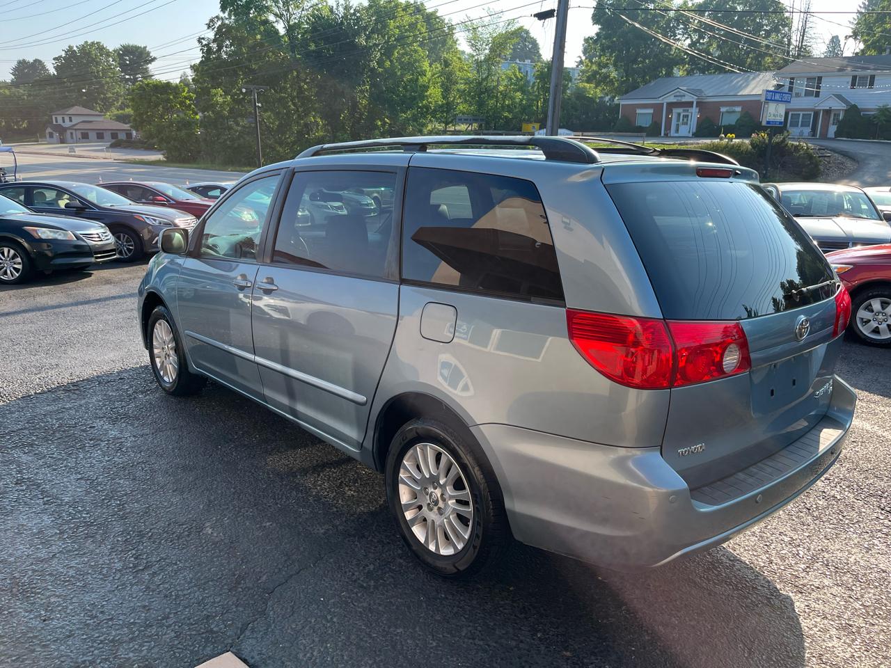 Toyota Sienna XLE Limited AWD 2008