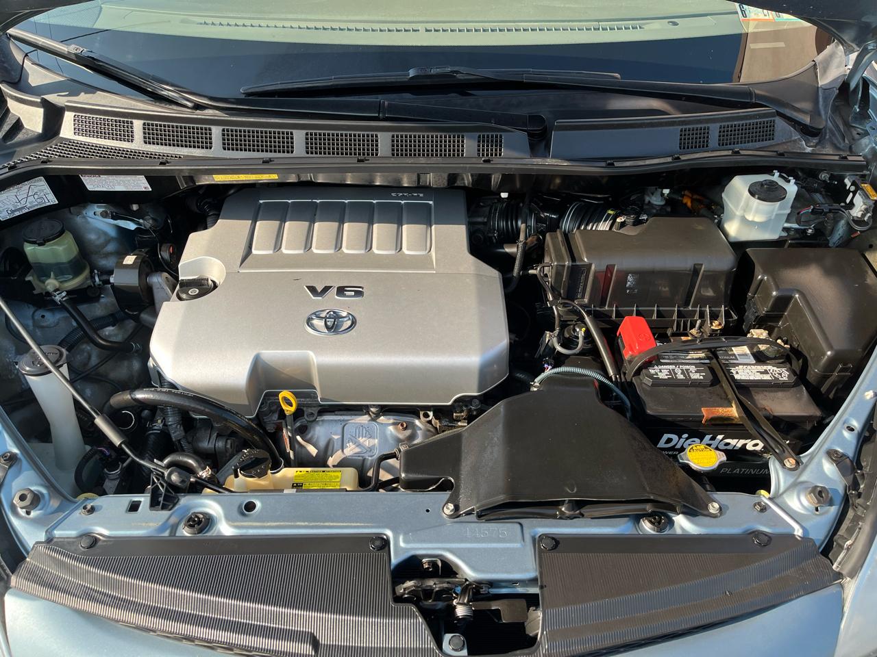 Toyota Sienna XLE Limited AWD 2008