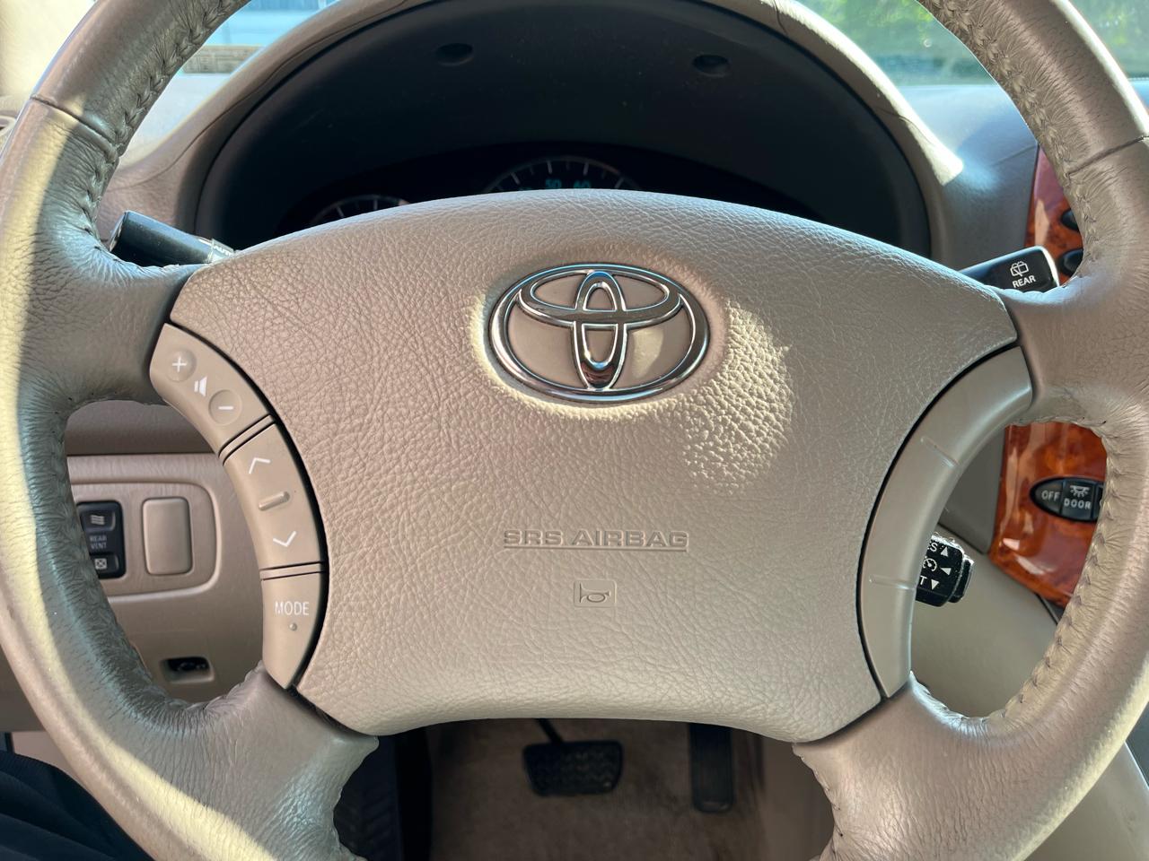 Toyota Sienna XLE Limited AWD 2008