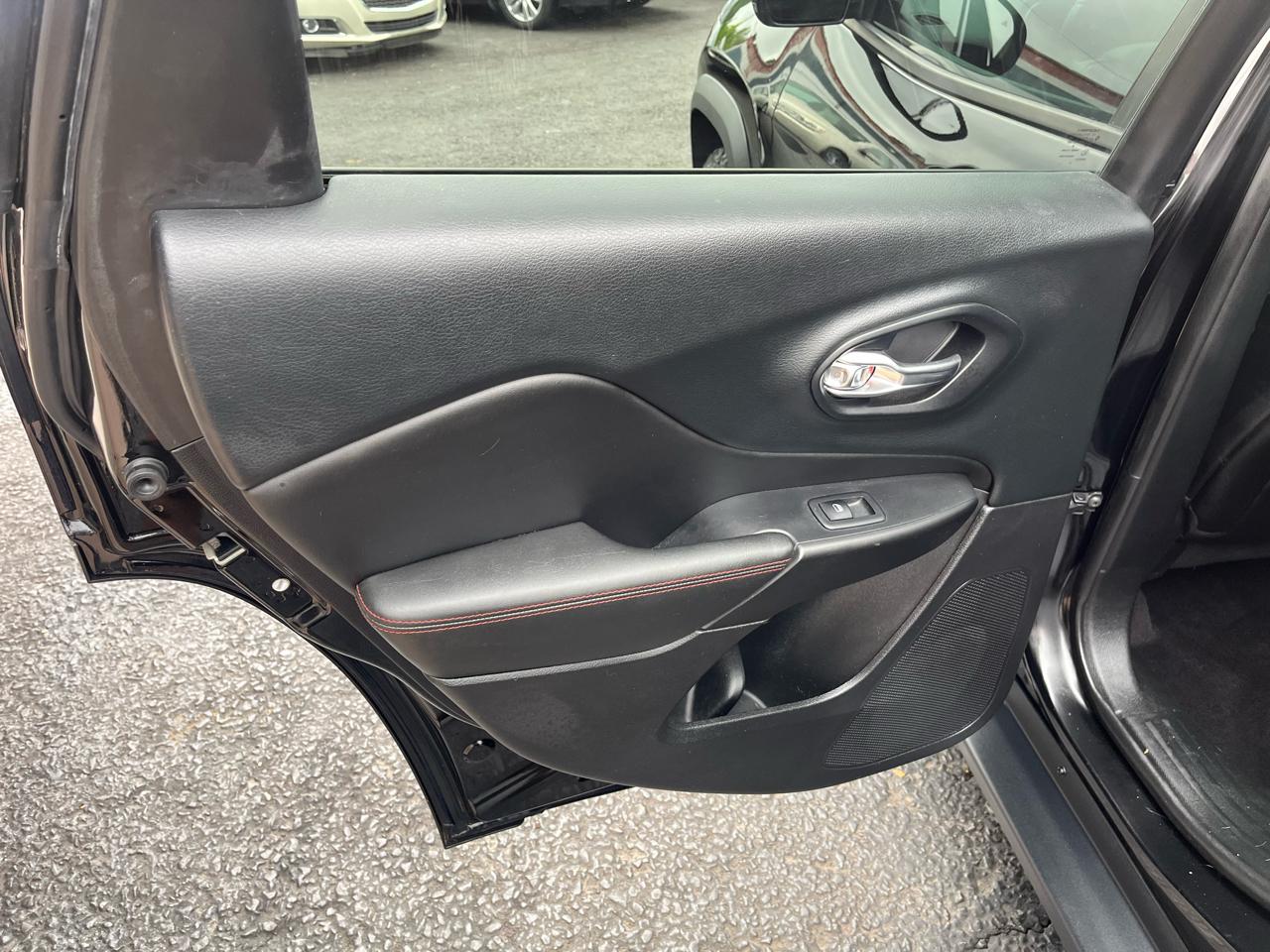 Jeep Cherokee Trailhawk 4WD 2019