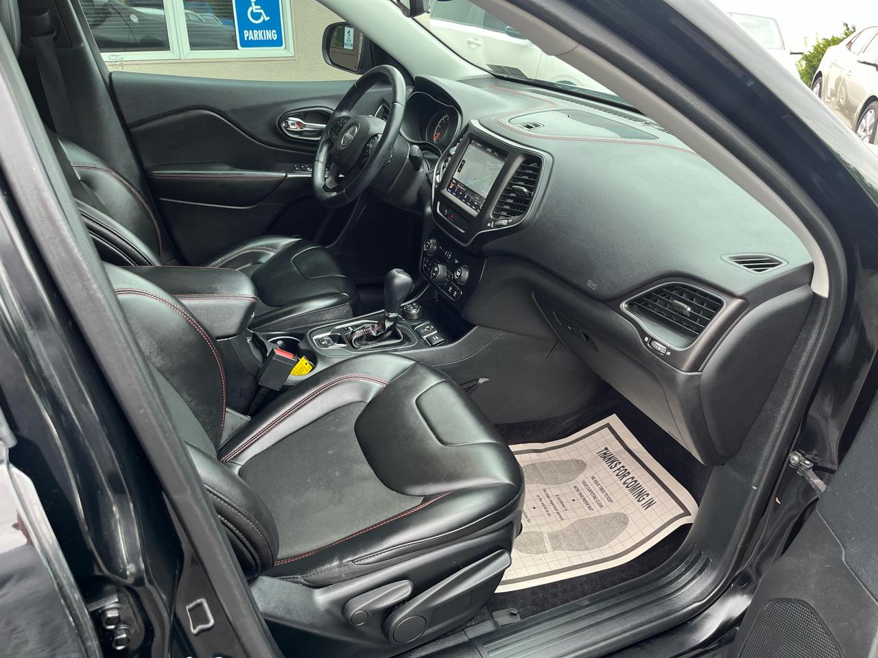 Jeep Cherokee Trailhawk 4WD 2019