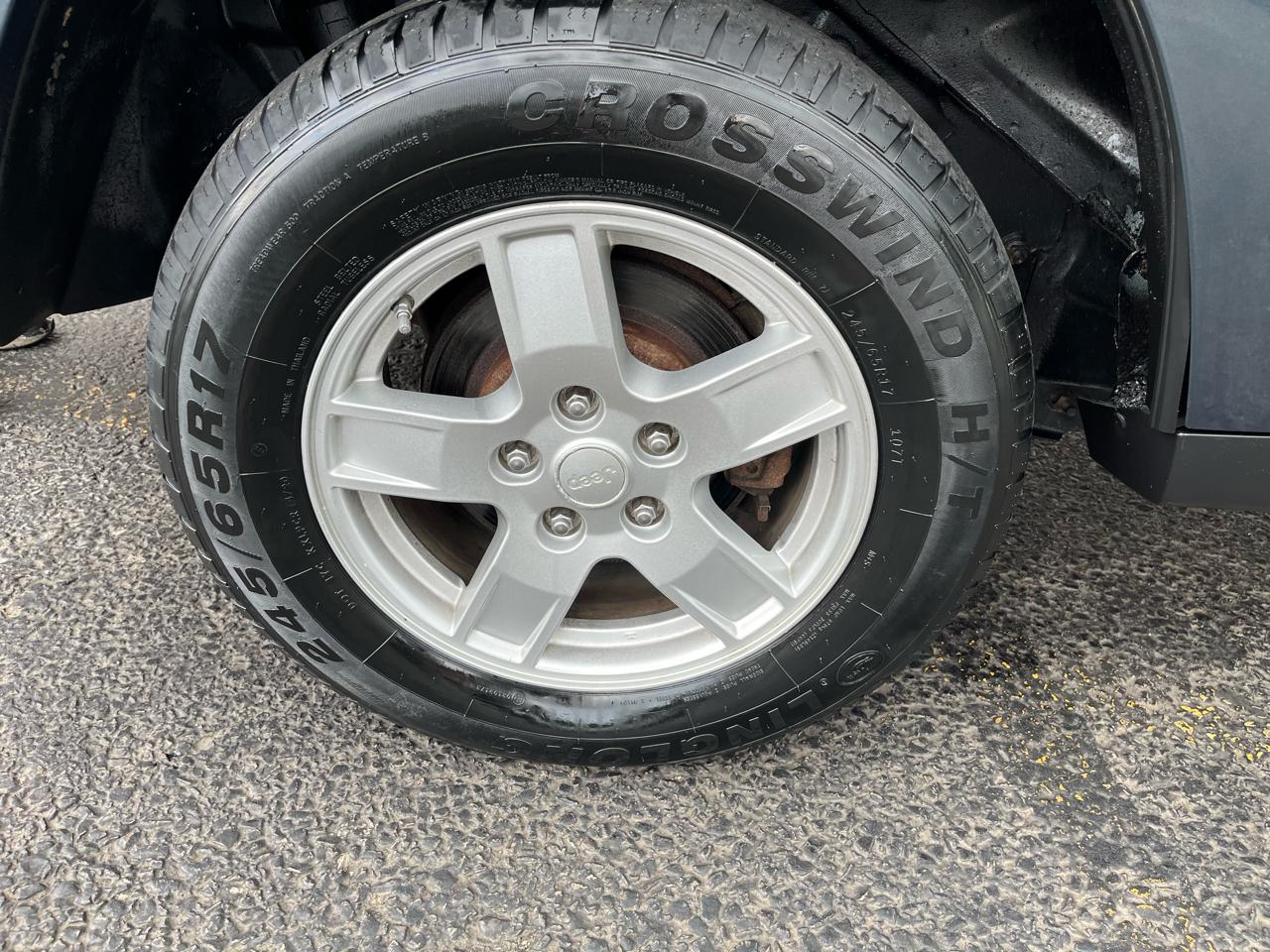 Jeep Grand Cherokee Laredo 4WD 2007