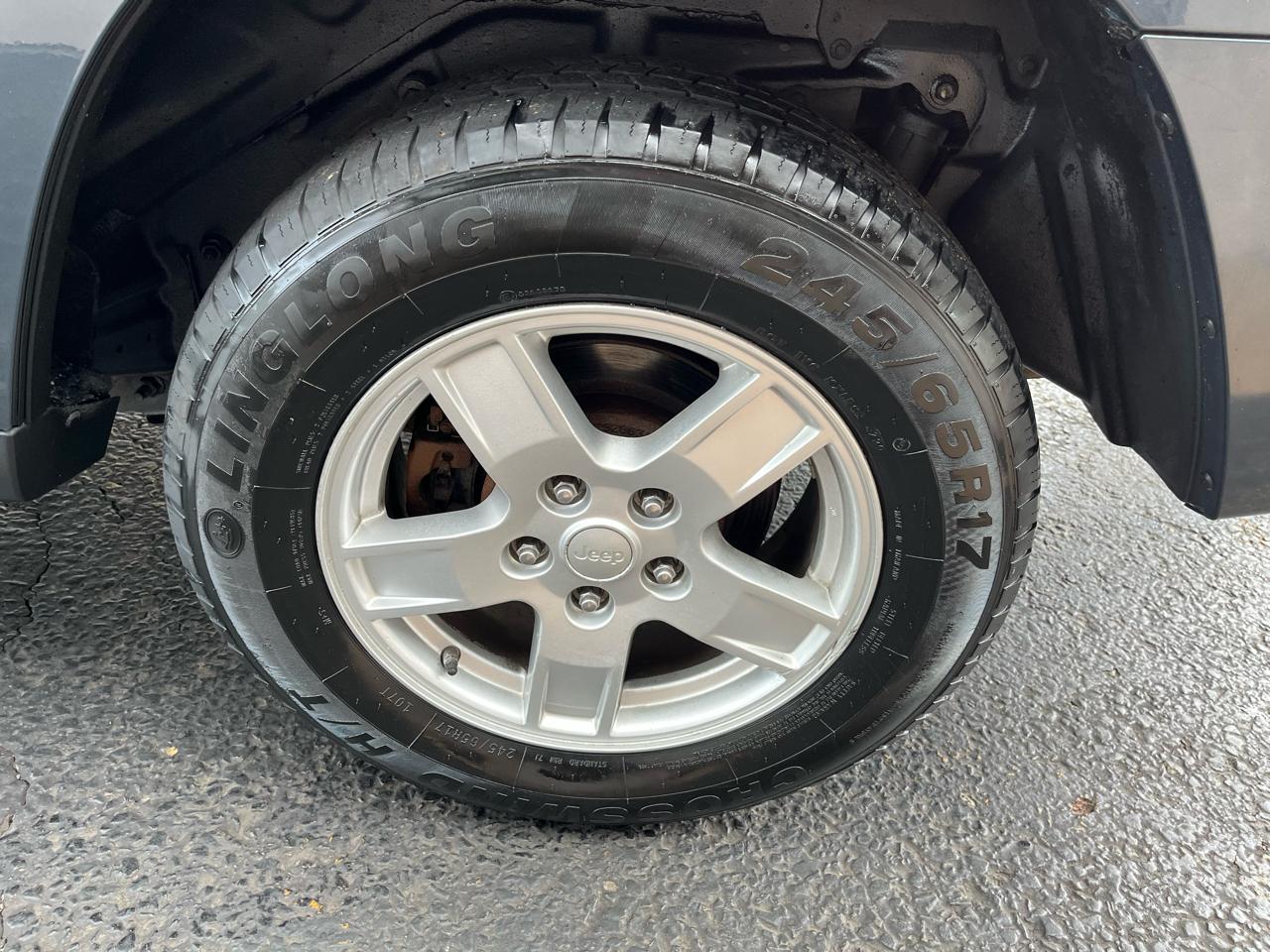 Jeep Grand Cherokee Laredo 4WD 2007