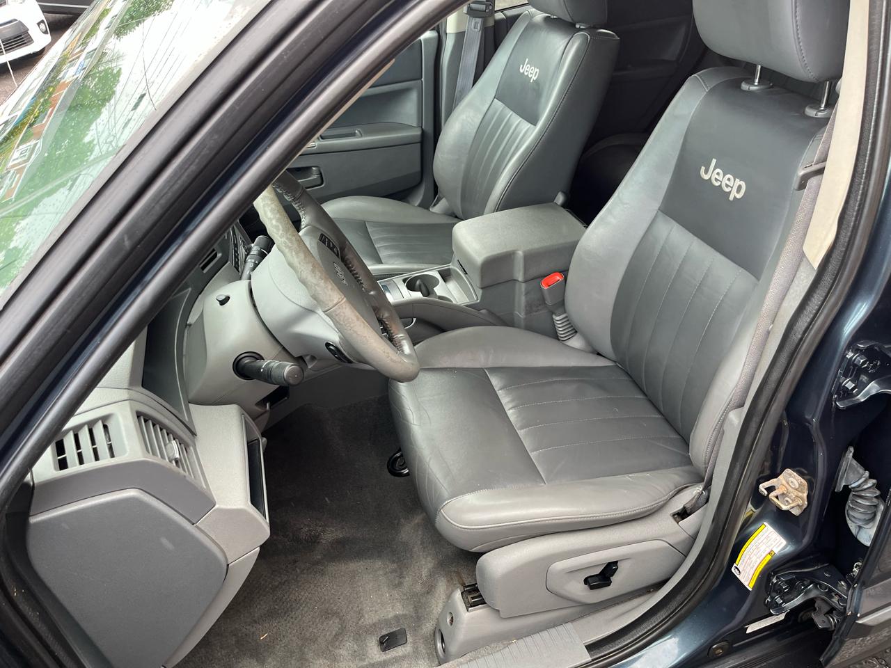Jeep Grand Cherokee Laredo 4WD 2007