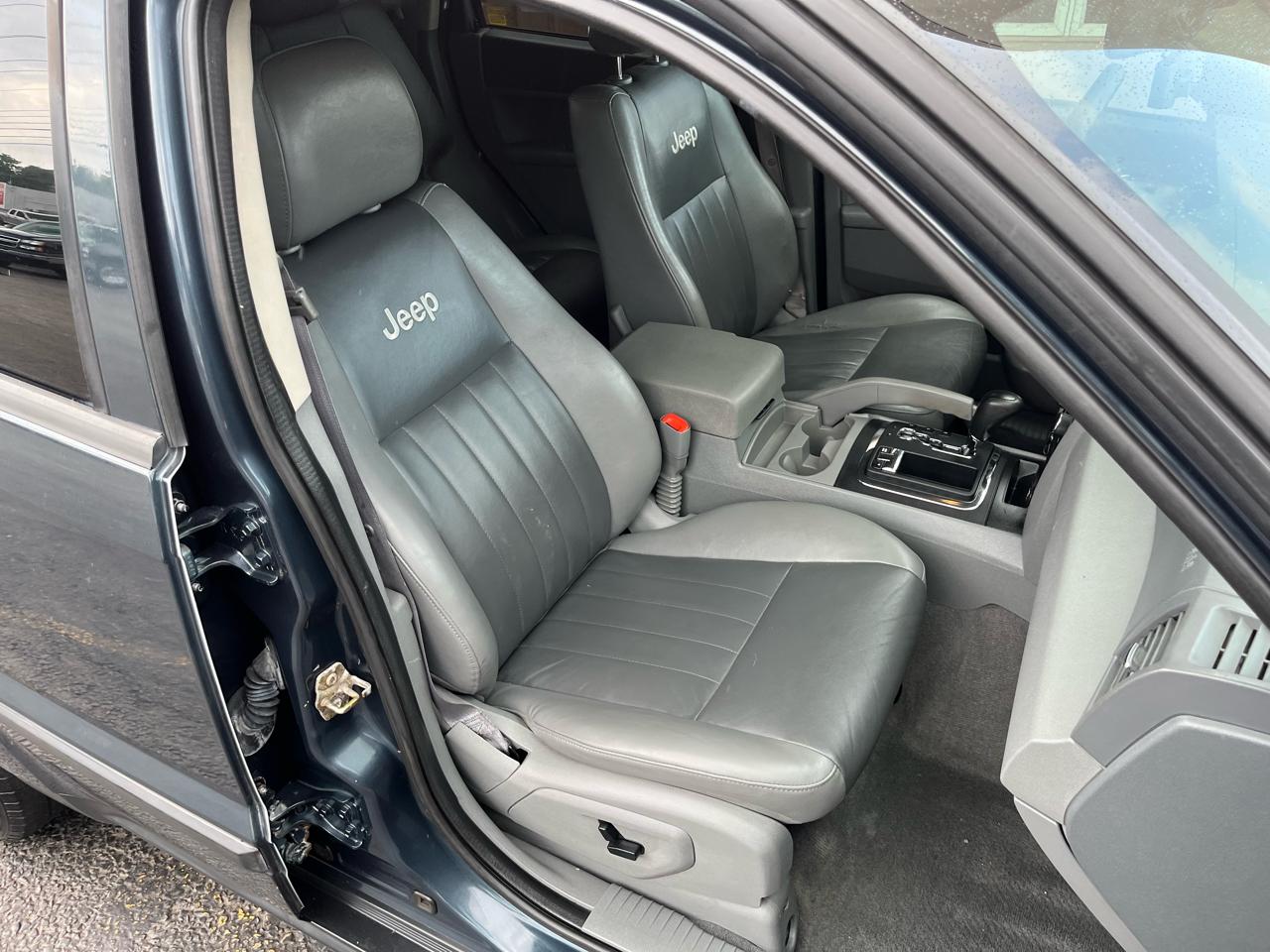 Jeep Grand Cherokee Laredo 4WD 2007