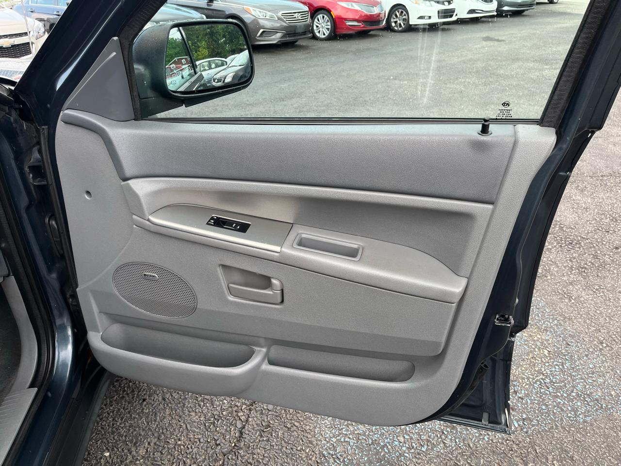 Jeep Grand Cherokee Laredo 4WD 2007