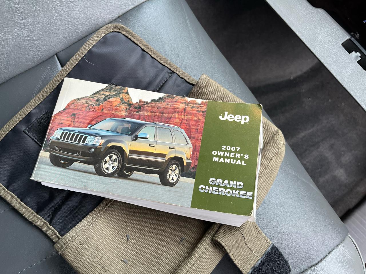 Jeep Grand Cherokee Laredo 4WD 2007