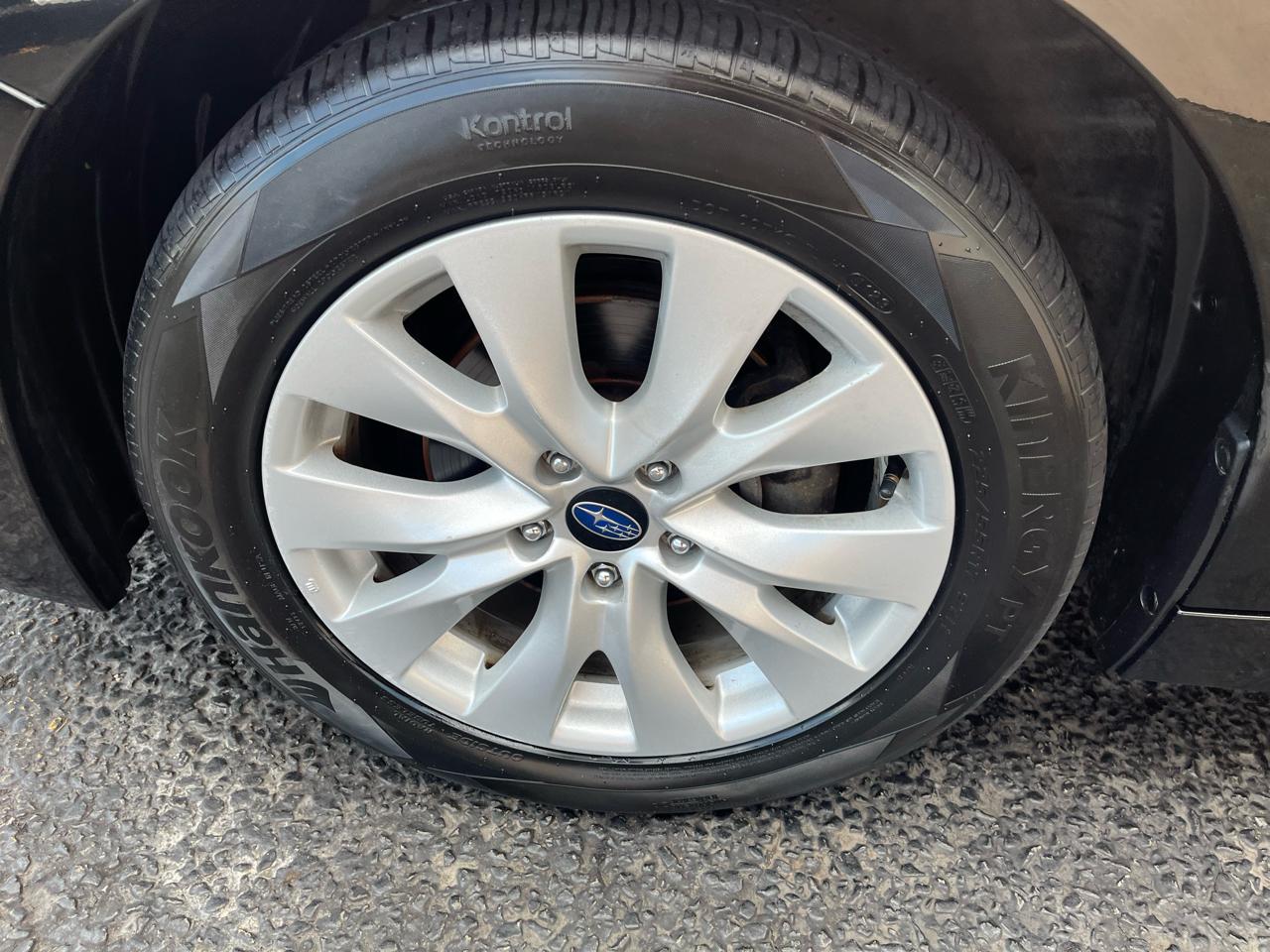 Subaru Legacy 2.5i Premium 2017