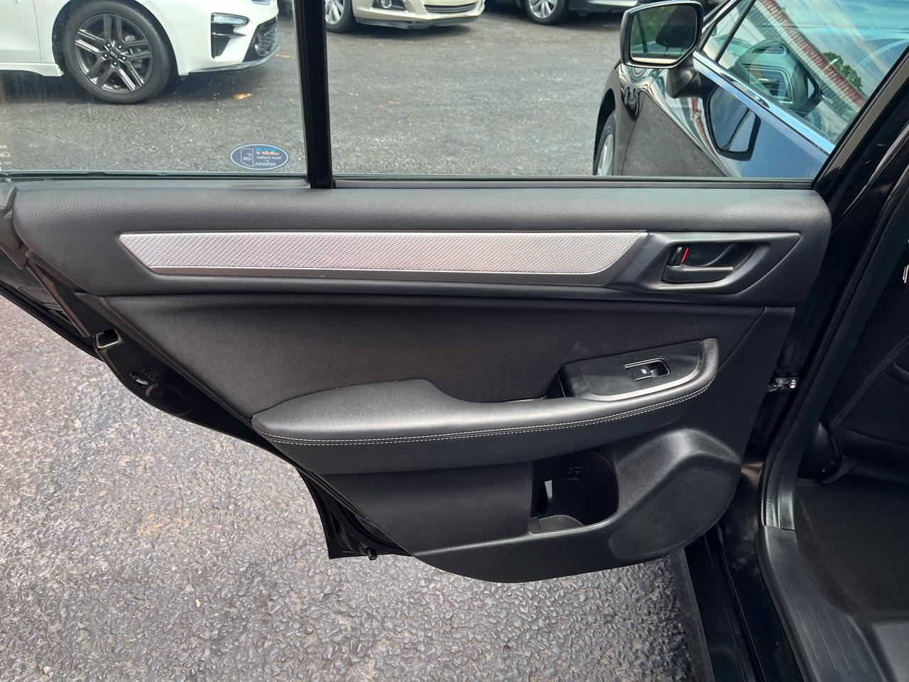 Subaru Legacy 2.5i Premium 2017