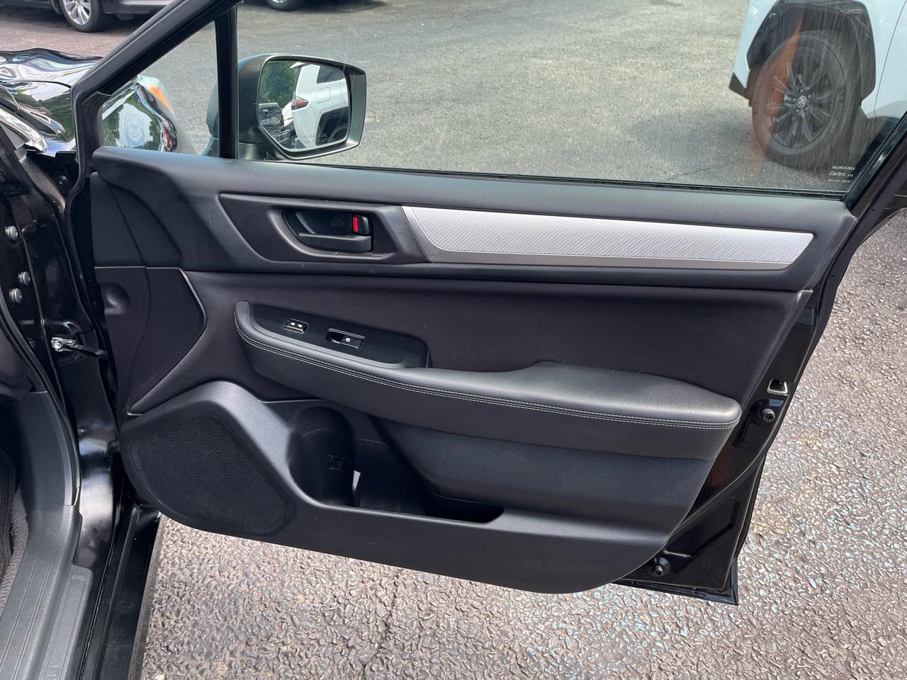 Subaru Legacy 2.5i Premium 2017