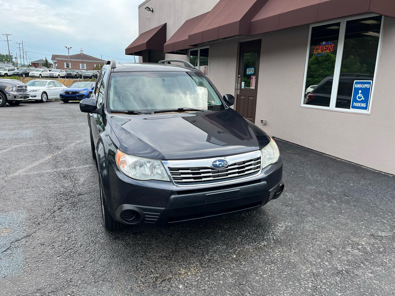 Subaru Forester 2.5X Premium 2010