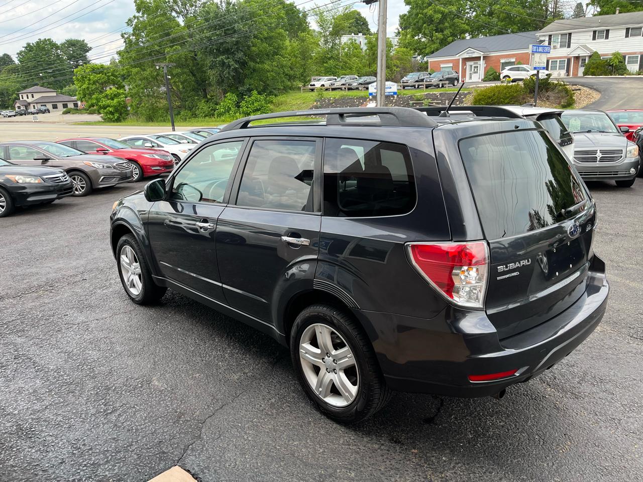 Subaru Forester 2.5X Premium 2010