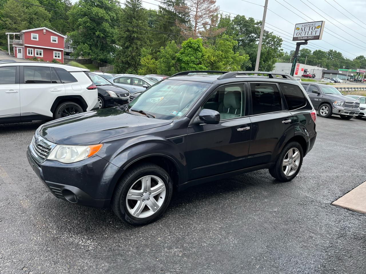 Subaru Forester 2.5X Premium 2010
