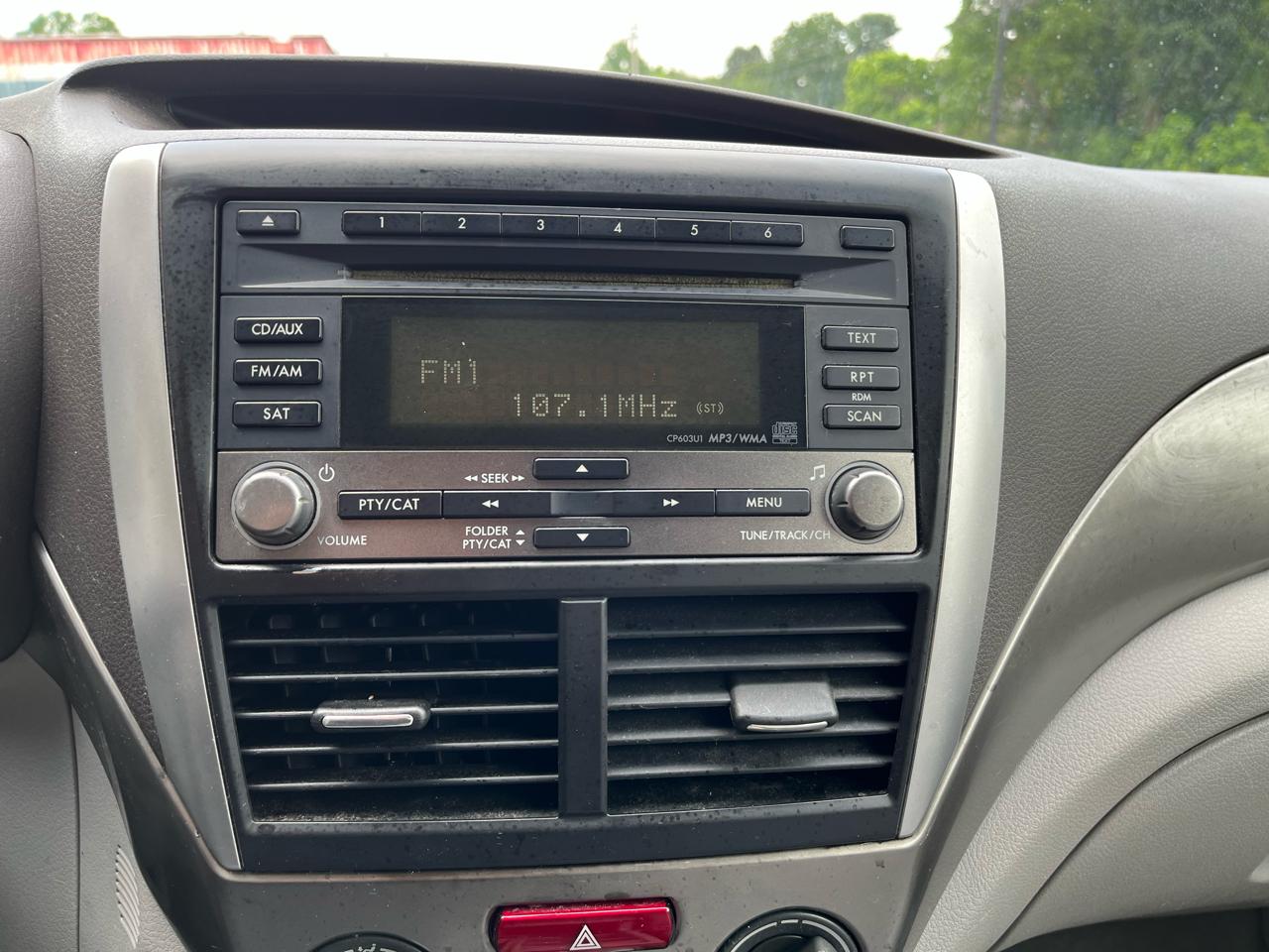 Subaru Forester 2.5X Premium 2010