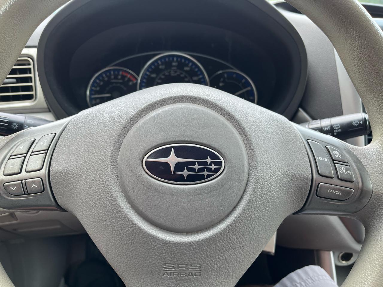 Subaru Forester 2.5X Premium 2010