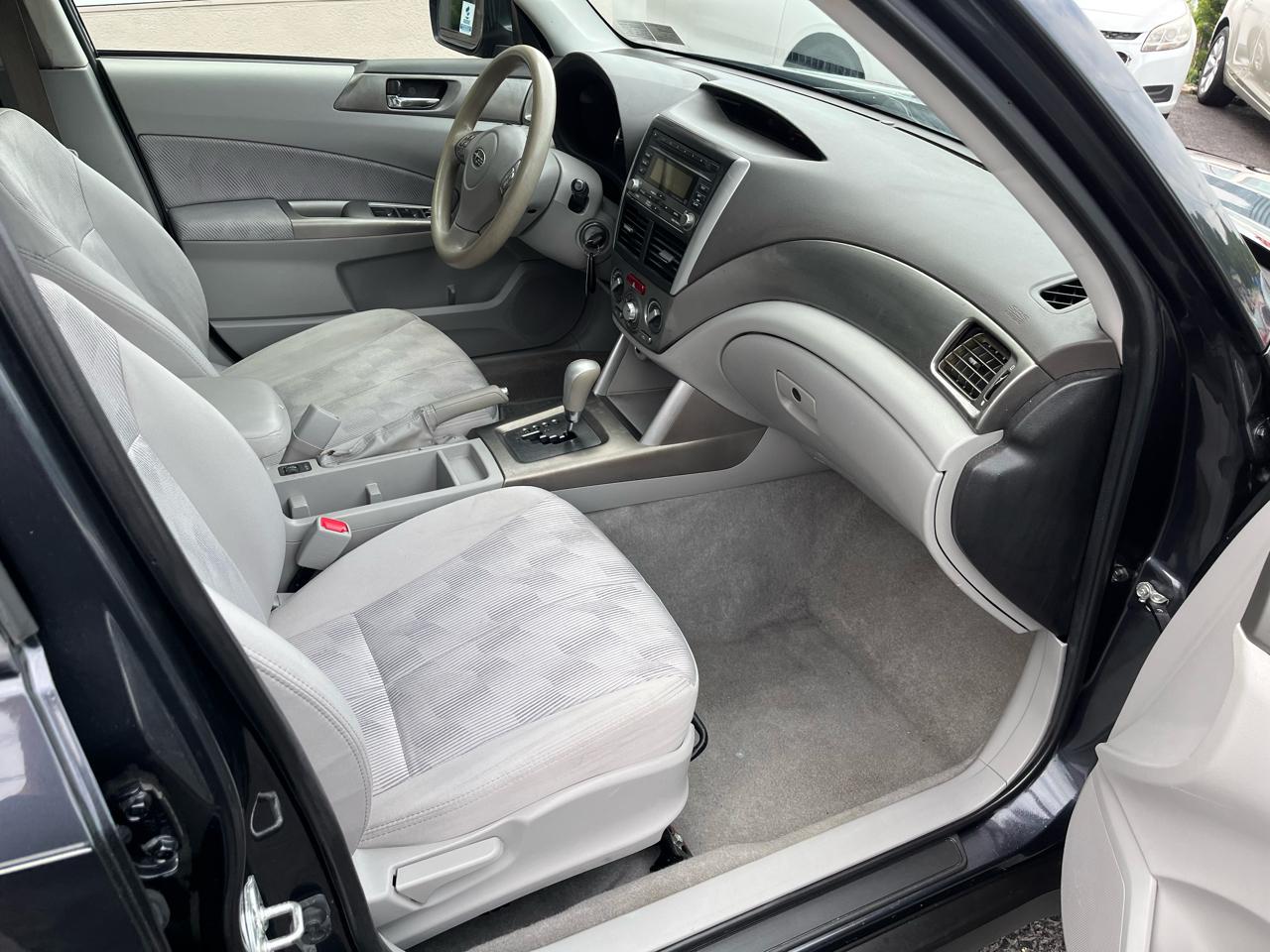 Subaru Forester 2.5X Premium 2010