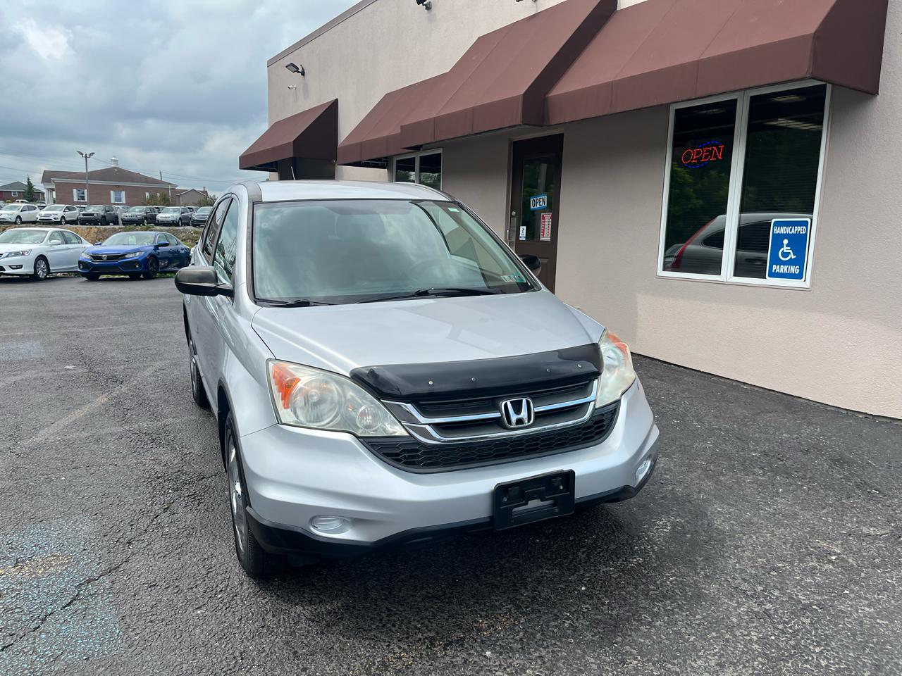 Honda CR-V LX 4WD 5-Speed AT 2011