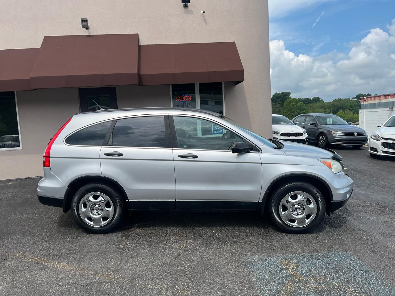 Honda CR-V LX 4WD 5-Speed AT 2011