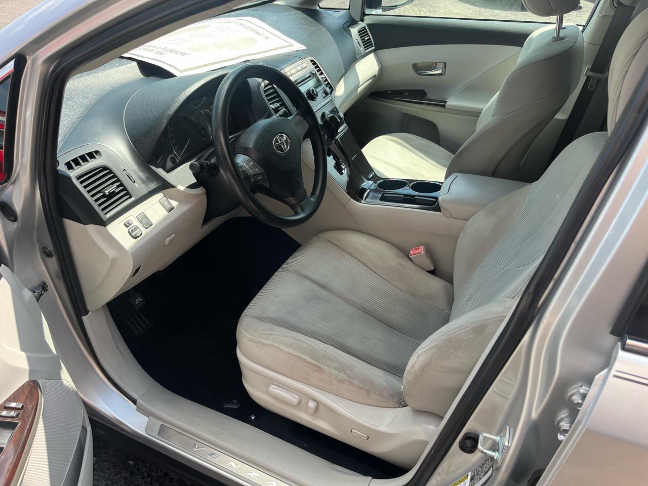 Toyota Venza  2009