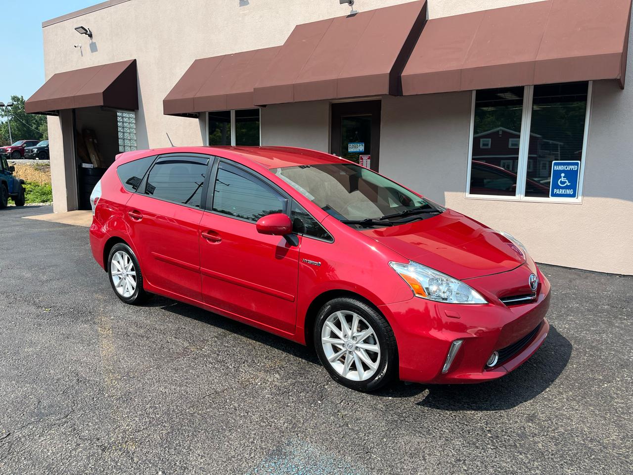 Toyota Prius V Three 2014
