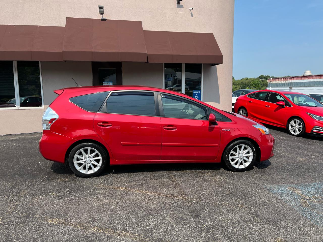 Toyota Prius V Three 2014