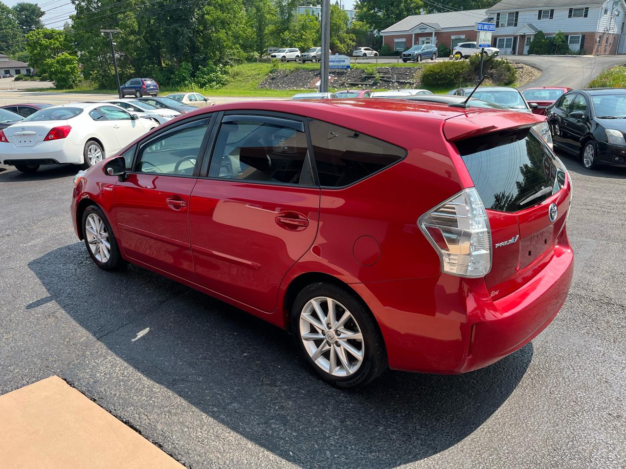 Toyota Prius V Three 2014