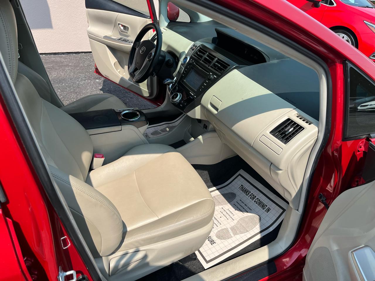 Toyota Prius V Three 2014