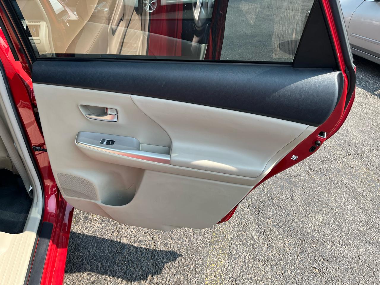 Toyota Prius V Three 2014