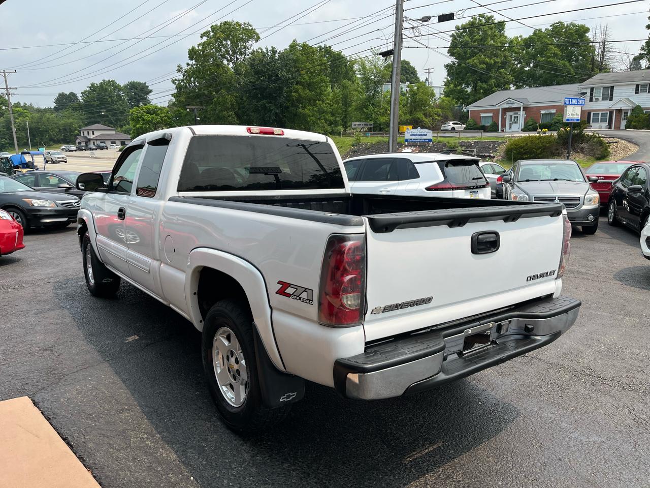 Chevrolet Silverado 1500 Z71 Ext. Cab Short Bed 4WD 2005