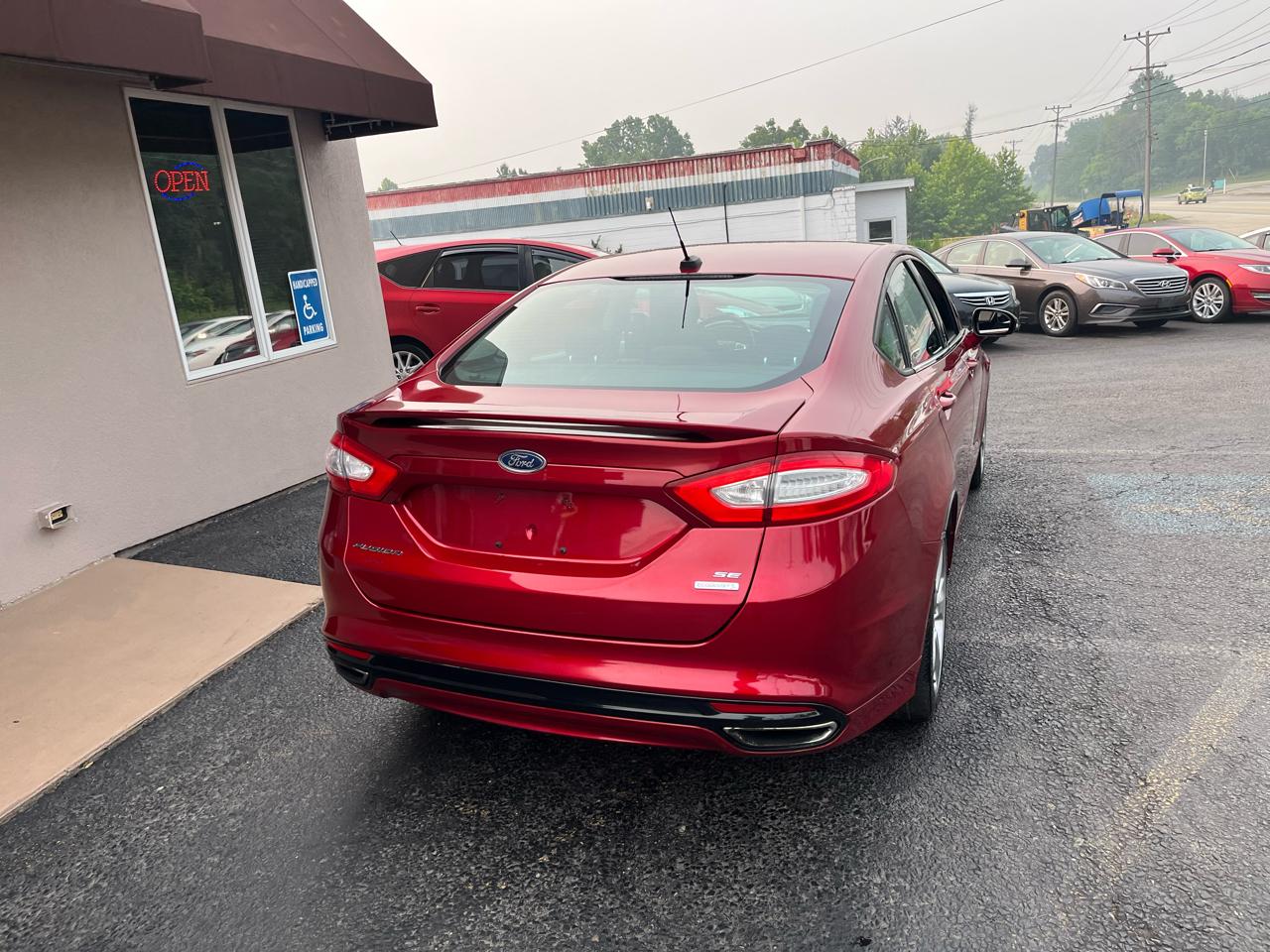 Ford Fusion SE 2013