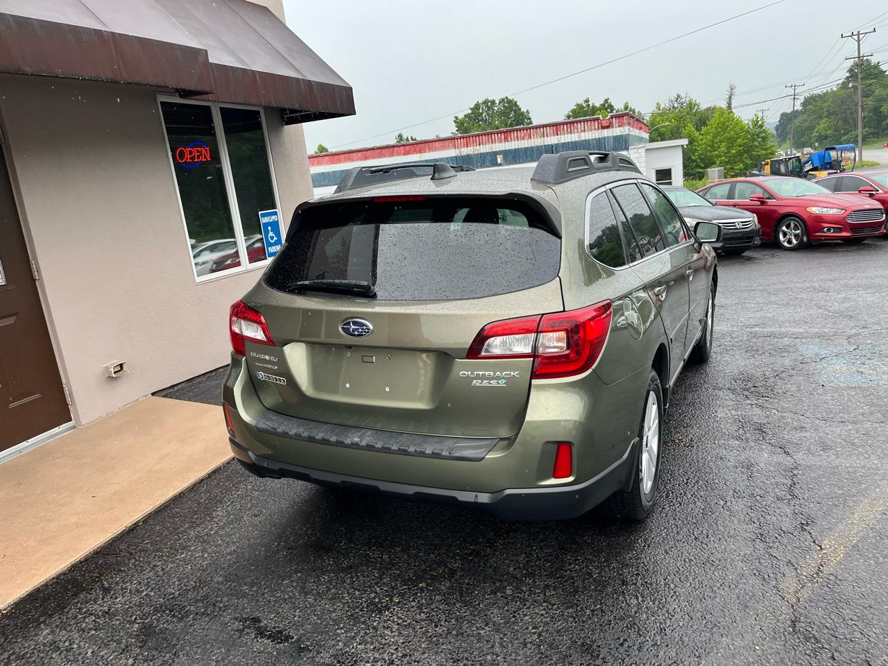 Subaru Outback 2.5i Premium 2016