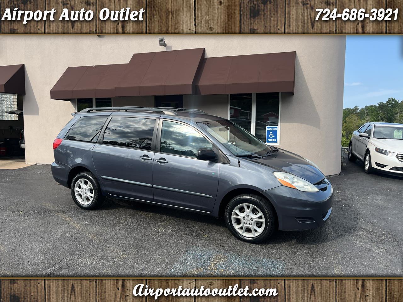 Toyota Sienna LE AWD 2006
