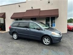 2006 Toyota Sienna 