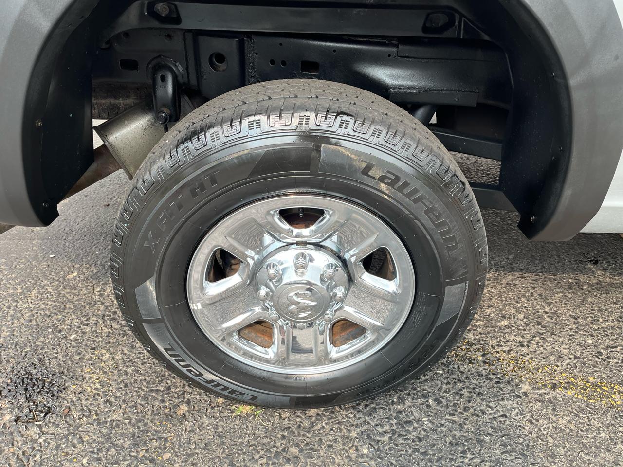 RAM 2500 SLT Crew Cab SWB 4WD 2017