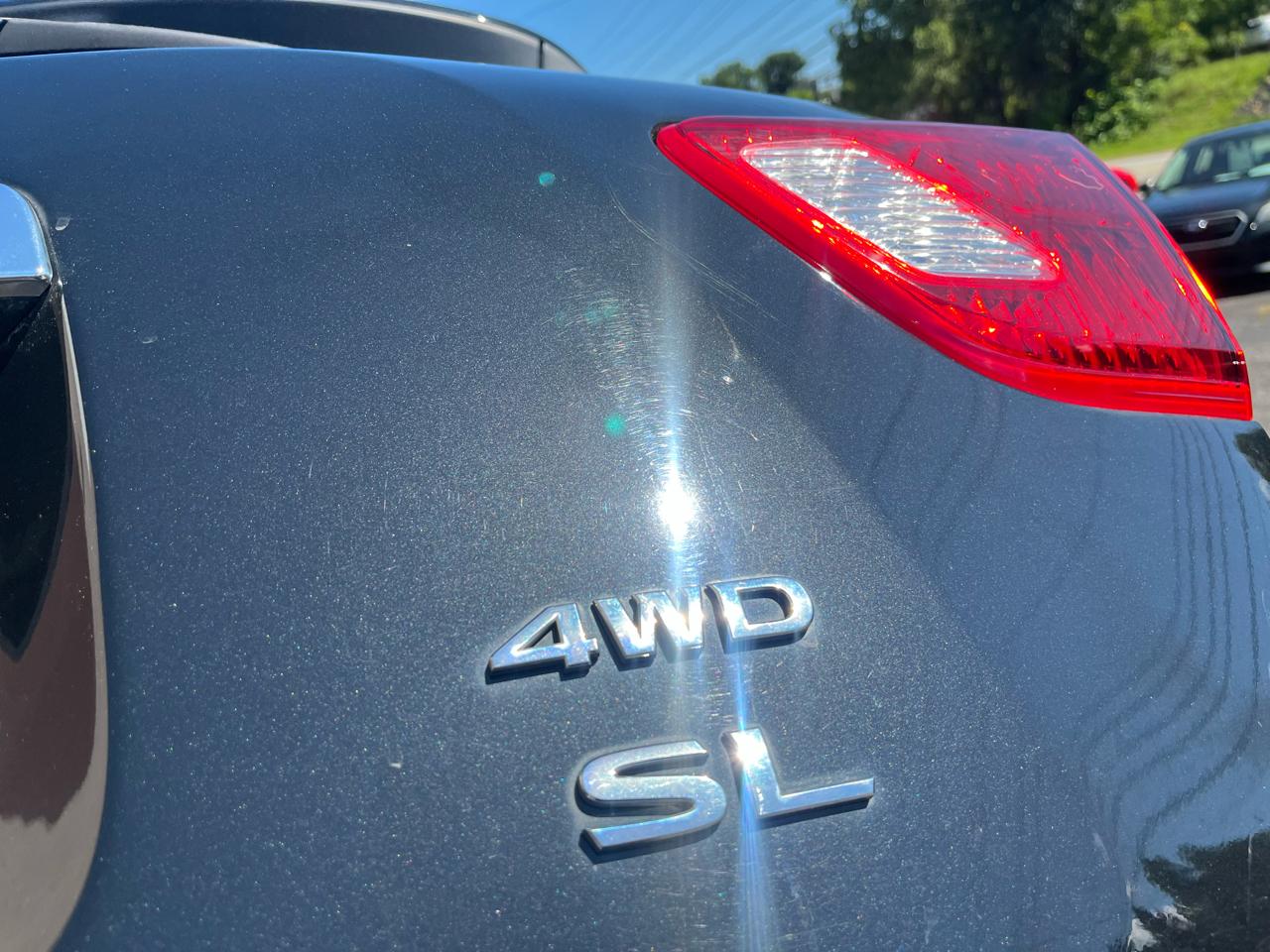 Nissan Pathfinder SL 4D SUV 4WD 2019