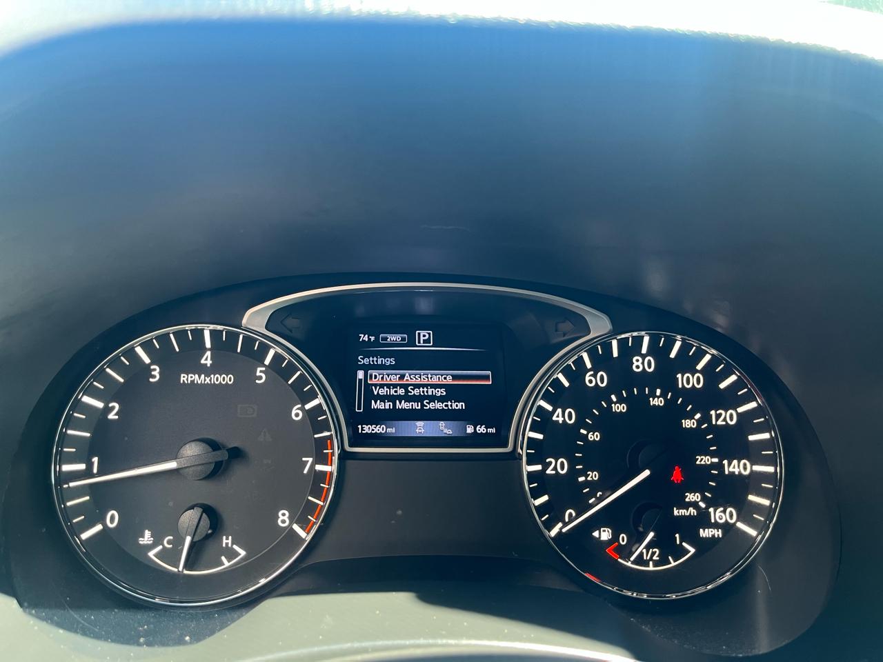 Nissan Pathfinder SL 4D SUV 4WD 2019