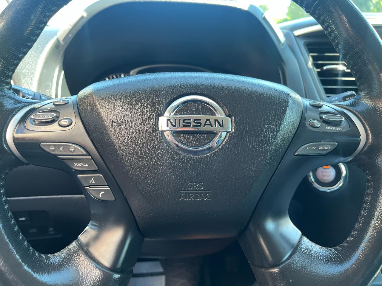Nissan Pathfinder SL 4D SUV 4WD 2019
