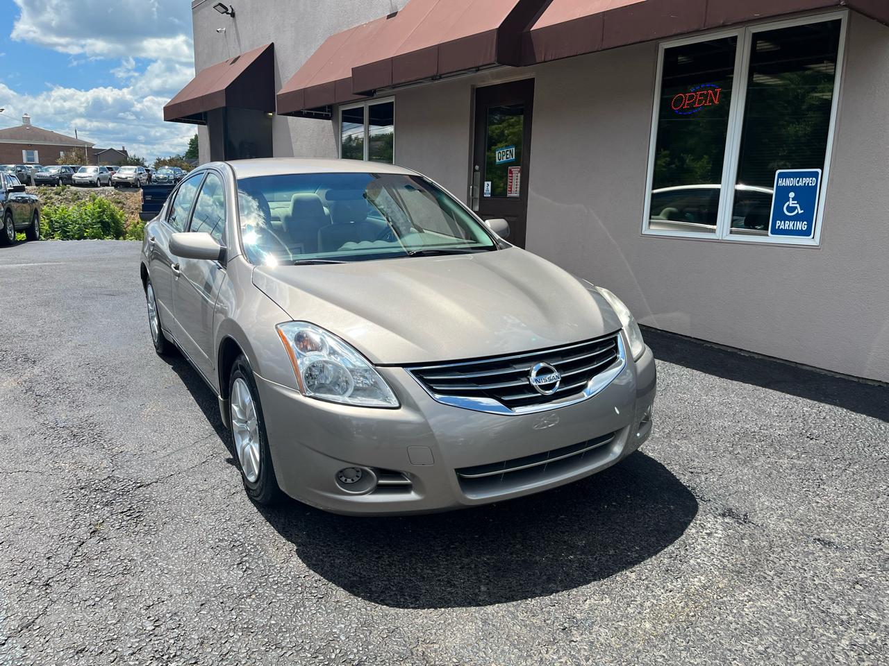Nissan Altima 2.5 2012
