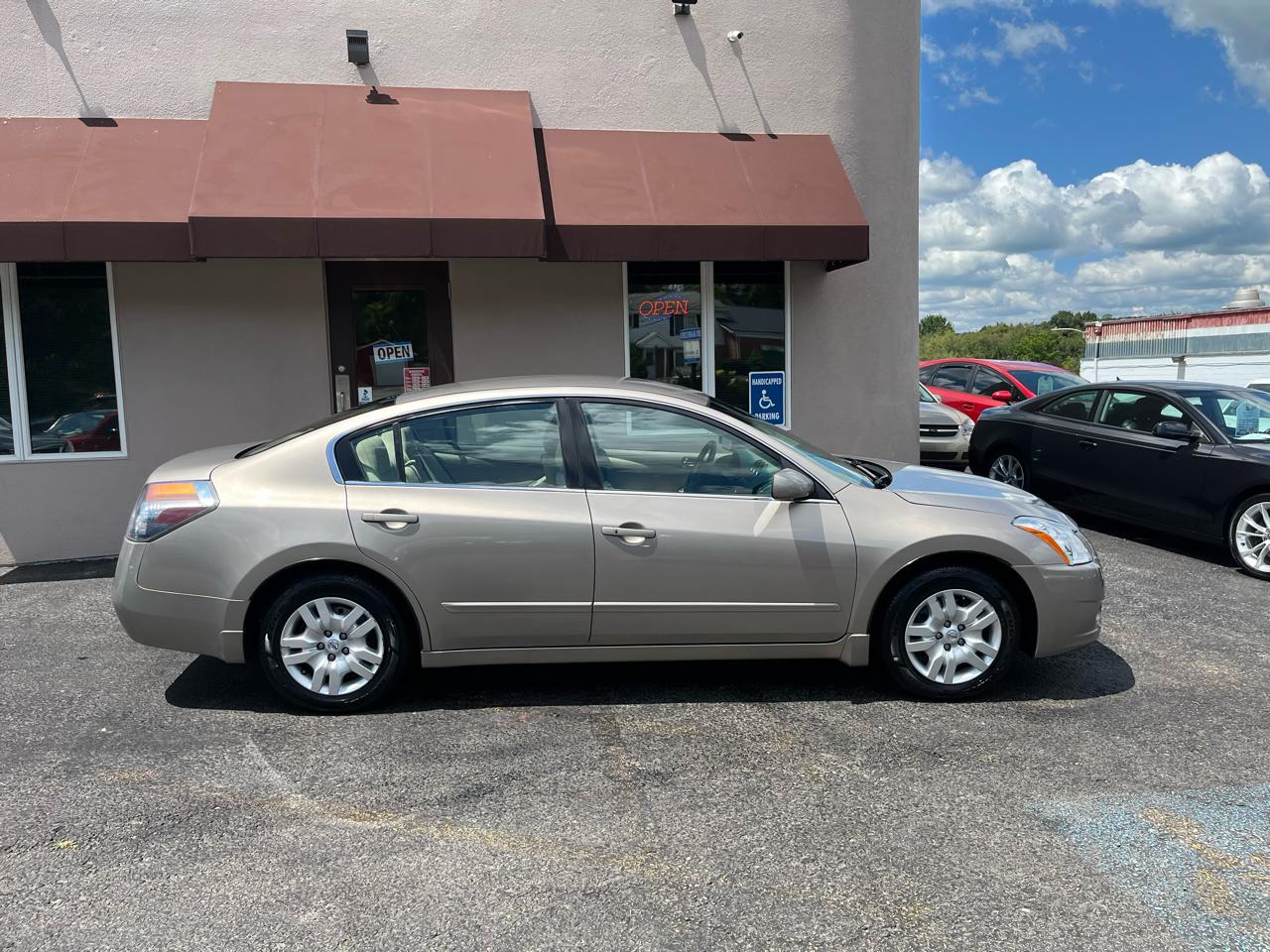 Nissan Altima 2.5 2012