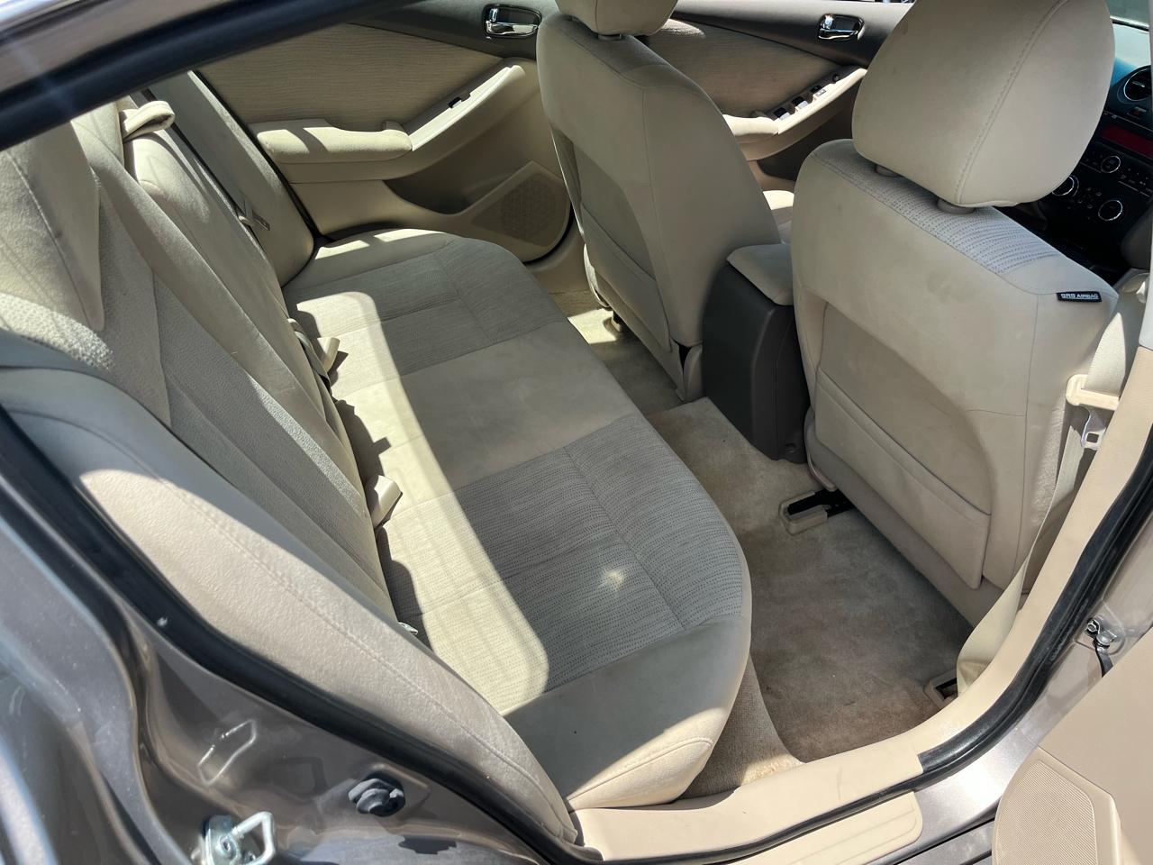 Nissan Altima 2.5 2012