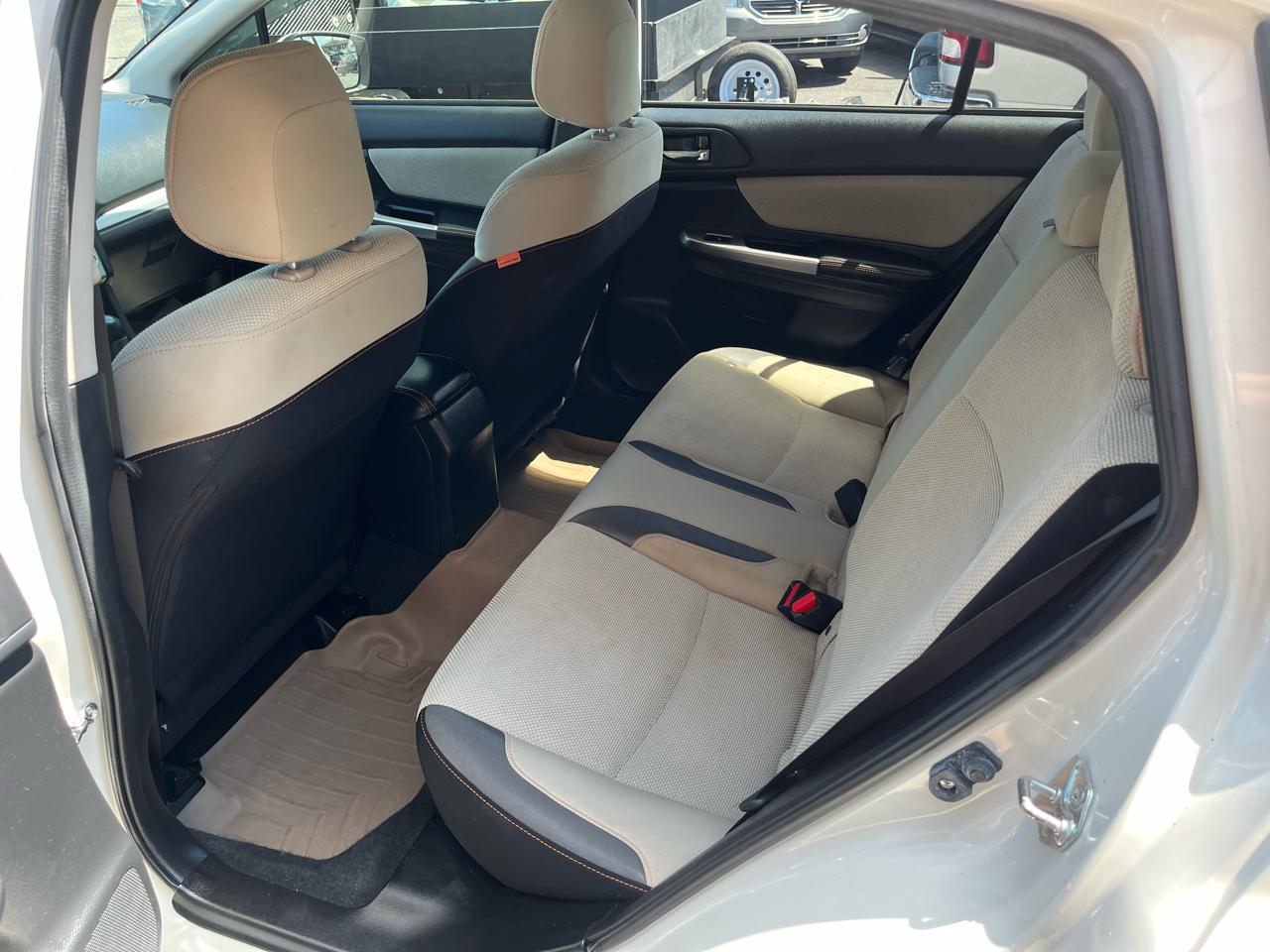 Subaru Crosstrek 2.0i Premium PZEV CVT 2016