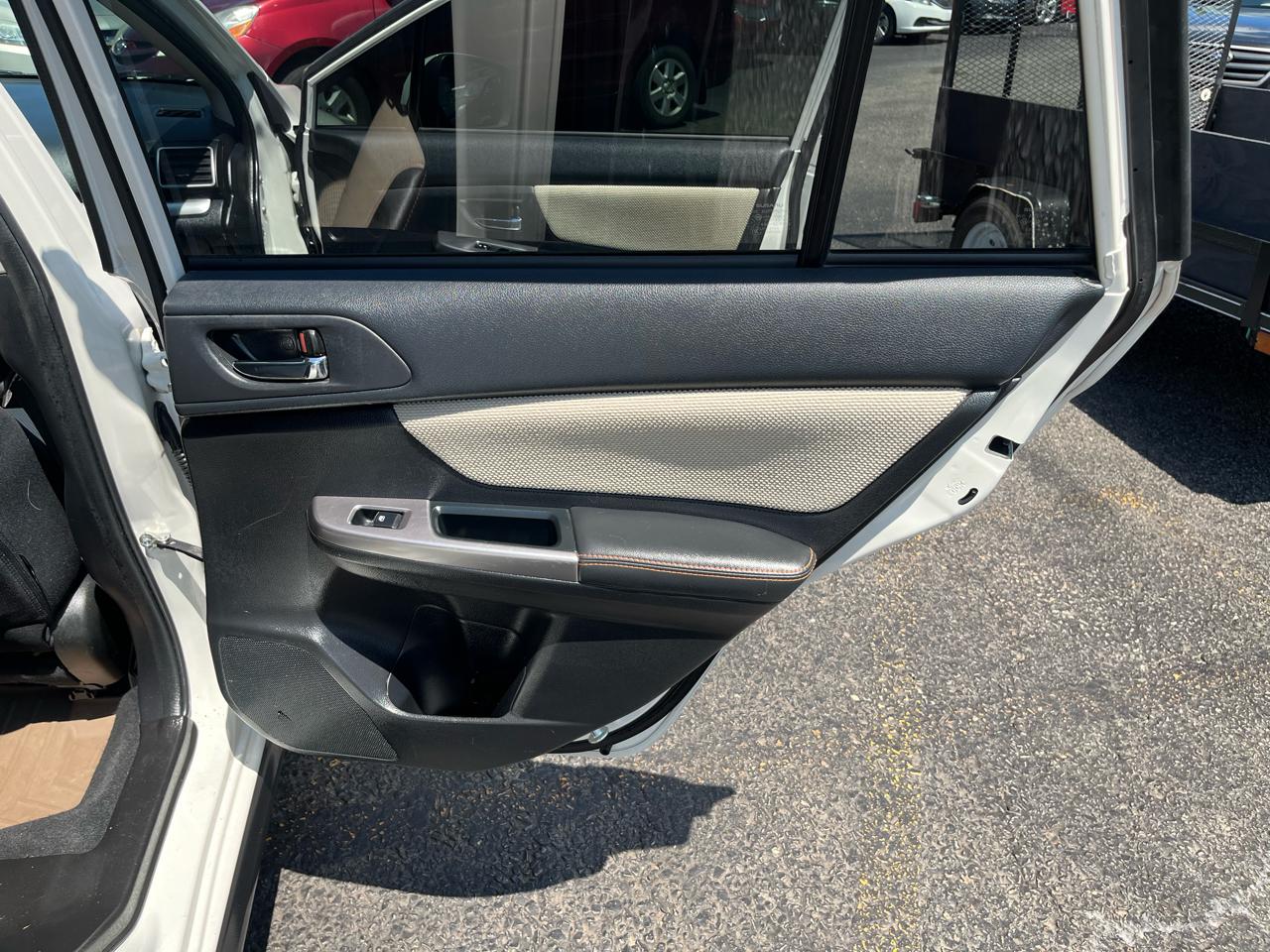 Subaru Crosstrek 2.0i Premium PZEV CVT 2016