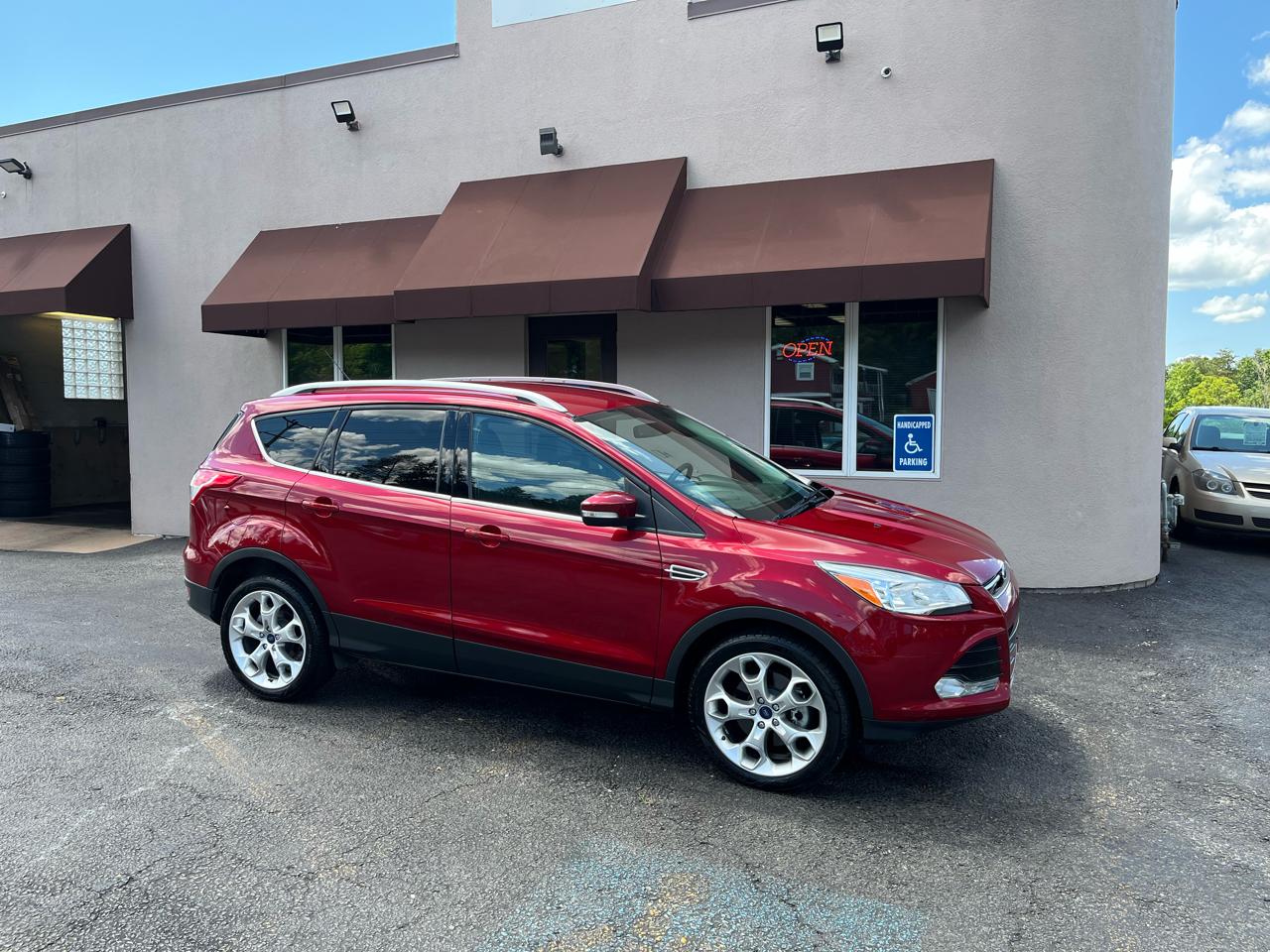 Ford Escape Titanium 4WD 2014